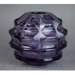 Art-Déco-Vase, Amethystglas, 1930er Jahre. Signiert.