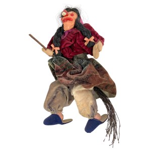 Witch in pink scarf