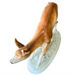 Figurka porcelanowa sarenka, Royal Dux, proj. Karl Wanke