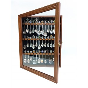 Set of 36 collectible spoons in a glass case (USA/France)