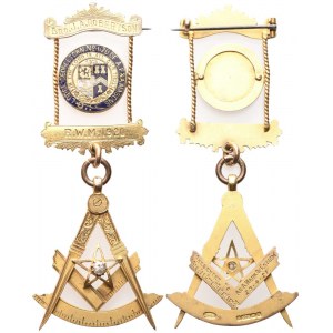 Medaglia Lodge Georgetown N° 1170 Of A. F. & A. Masons, In The Lord Is All Our Trust, Bro J. A. Robertson R. W. M. 1920, AU E Smalti Con Brillantino (33,3 x 82 mm)