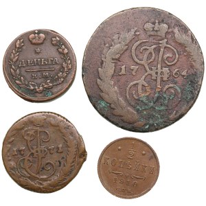 Petit groupe de pièces russes (4)