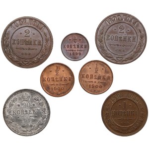 Petit groupe de pièces russes (7)
