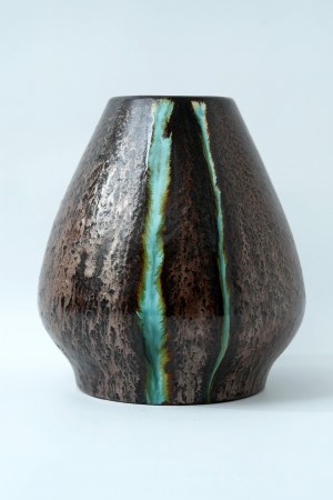 Ceramic vase, ''Kamionka'' Lysa Gora, B. Książek