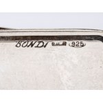 Un groupe de dix objets en argent massif