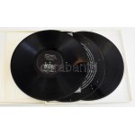 Hegedűs 2 László (1950-), 3 db művészlemez: Harmonia Caelestis A, B és és Befejezetlen szinfónia (2007). Szerigráfia...