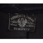 Teljes garnitúra frakk mellénnyel, keménykalappal, jó állapotban. Kalap Jäger J. Pécs, Hückel flexible, jelzett...