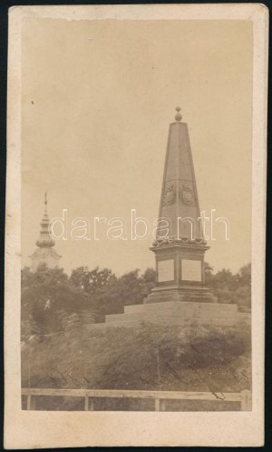 1868 A váci Honvédemlékmű. A Honvédemlékmű 1868-ban épült, az 1848-49-es forradalom és szabadságharc emlékére...