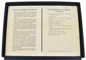 Döderlein Kartei für die Schwangerenuntersuchung: 100 Blatt mit Leitsätzen und Indikationen. Berlin - Wien, 1939....
