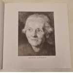 Elfriede Springer (1886- 1959) Vie et œuvre. Leben und Werk. La publication est également un catalogue des œuvres décrites de la collection du musée du cuivre de Legnica.