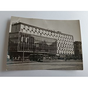 POHLEDNICE PRL KATOWICE OBCHODNÍ DŮM ZENIT, ZNÁMKA, OHNUTÝ ROH