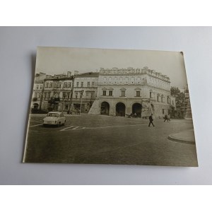 FOTO JAROSLAV, ORSETTICH ČINŽOVNÍ DŮM, STARÁ AUTA