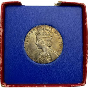 Great Britain 1937 King George VI Queen Elizabeth Silver Medal in Original Box
