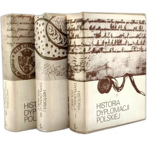 Bishop M. (ed.) - History of Polish Diplomacy, T.I-III (from 10th century to 1918), Warsaw 1980 [ maps, illustrations].