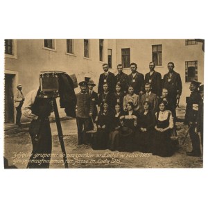 Łódź - Zdjęcia grupami do paszportów w roku 1915 (168)