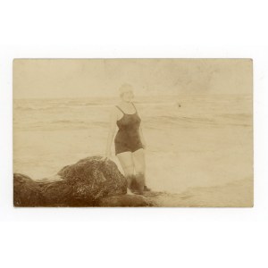 Gdynia - plażowiczka fot. Morawski (352)
