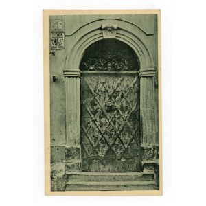 Warszawa - ul. Piwna, portal kamienicy dawn. Gizów (357)