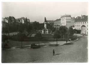 Warsaw - Photography Z. Marcinkowski. Mickiewicz monument. (654)