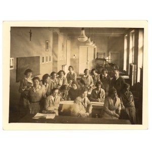 Warszawa ul. Górczewska 8 - Wyższe Kursy Nauczycielskie, 1933 (926)