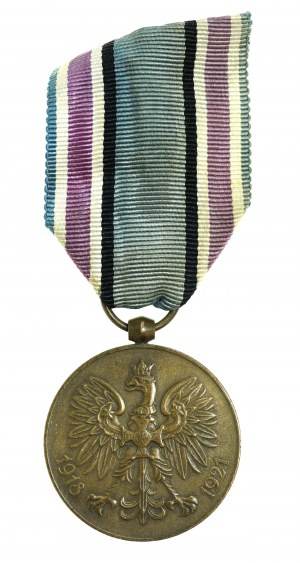 Second Republic, Poland To Its Defender 1918-1921 Medal (277)