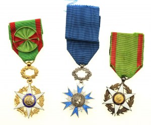 France, set of decorations. Total of 3 pcs. (296)