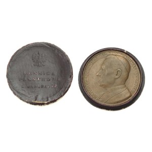 II RP, Medal Prymas August Hlond, 1930. Medal w pudełku (648)