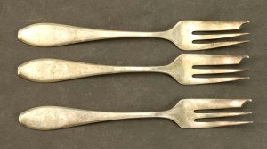 Br. Henneberg Warsaw dessert forks from a German casino, 3 pcs. (344)