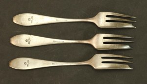 Br. Henneberg Warsaw dessert forks from a German casino, 3 pcs. (344)
