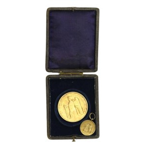 II RP, Medal Liga Morska i Kolonialna z miniaturą, w pudełku. Srebro (906)