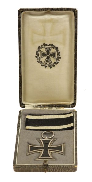 Germany, Iron Cross 2nd Class wz. 1914 in original box (956)