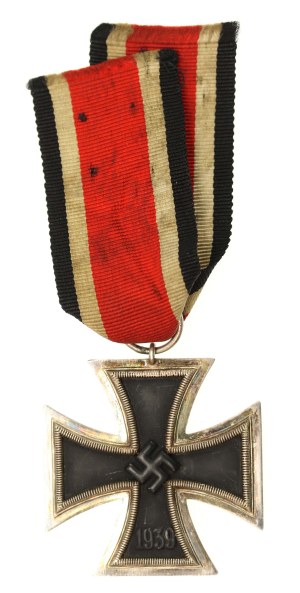 Germany, Iron Cross 2nd Class. World War II, Walter & Hemlein (697)