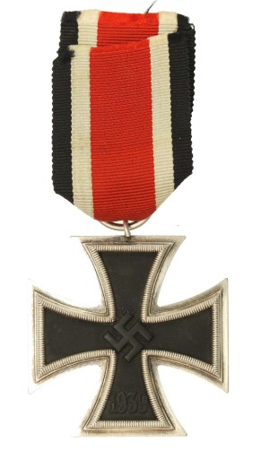 Germany, Iron Cross 2nd class. World War II. Klein & Quenzer (699)