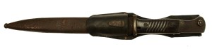 German bayonet model 84/98/III in scabbard, with frog (683)