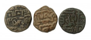 India, set of bronze coins. Total of 3 pieces. (914)