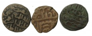 India, set of bronze coins. Total of 3 pieces. (914)