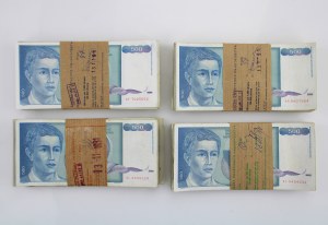 Yugoslavia, 500 dinar 1990. 4 x Pack of 100 pcs. Total 400 pcs. (1207)