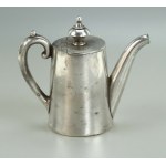 Small creamer from Cafe Varsovie restaurant called Warszawianka 1912-1933 (114)