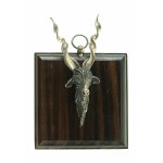 Statuetta con testa di capra. Argento (404)