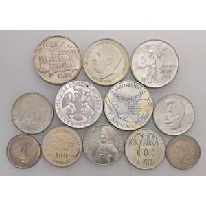 Lots - WORLD COINS Lot consisting of 15 box sets comme...