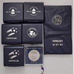 Lots - WORLD COINS Lot consisting of 15 box sets comme...