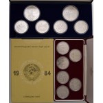 Lots - WORLD COINS Lotto composto da 3 cofanetti e altr...