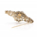 Rococo-diamond brooch