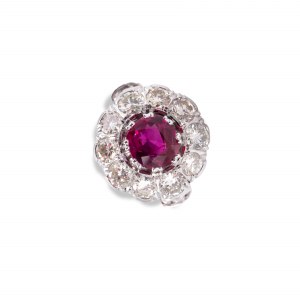 Entourage ring set with diamonds and rubies