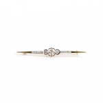Bar brooch set with diamonds
