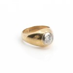Solitaire ring