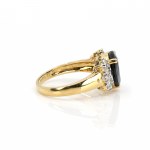 Sapphire diamond ring