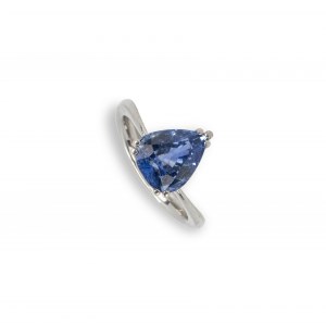 Tanzanite ring