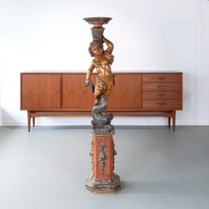 Antique flower column