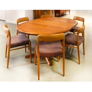 Set of Mid-Century chairs 'Model 75', design by Niels O. Møller, Dyrlund extendable dining table
