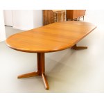 Set of Mid-Century chairs 'Model 75', design by Niels O. Møller, Dyrlund extendable dining table